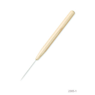 Igła z drewnianą rączką